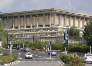 Die Hoffnung lebt:Naftali Bennett als Friedensstifter?